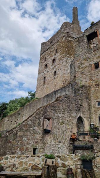 Burg Hermannstein - Queens Room Wetzlar Dış mekan fotoğraf